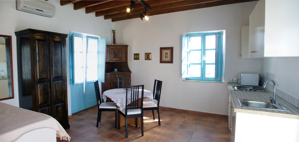 Villa Patmos Netia スカラ エクステリア 写真